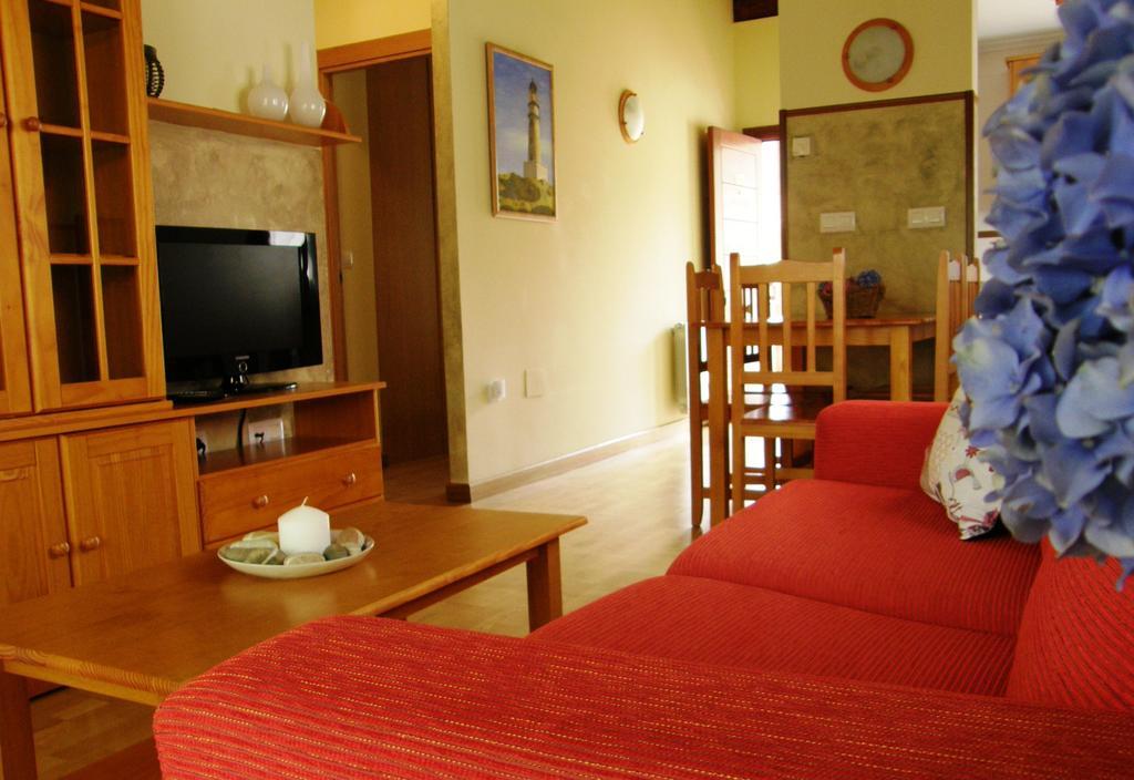Apartamentos Rurales La Fuente Pesués Buitenkant foto