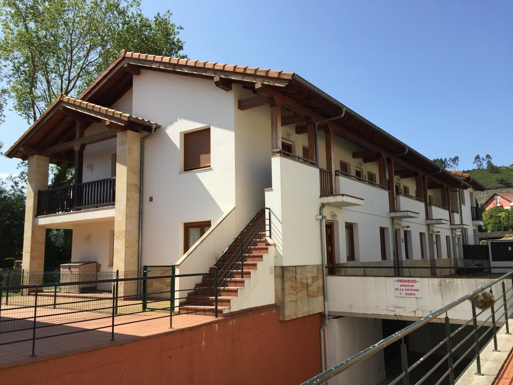 Apartamentos Rurales La Fuente Pesués Buitenkant foto