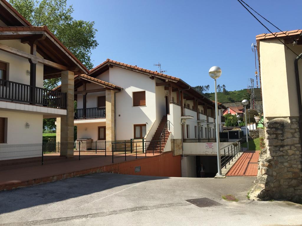 Apartamentos Rurales La Fuente Pesués Buitenkant foto